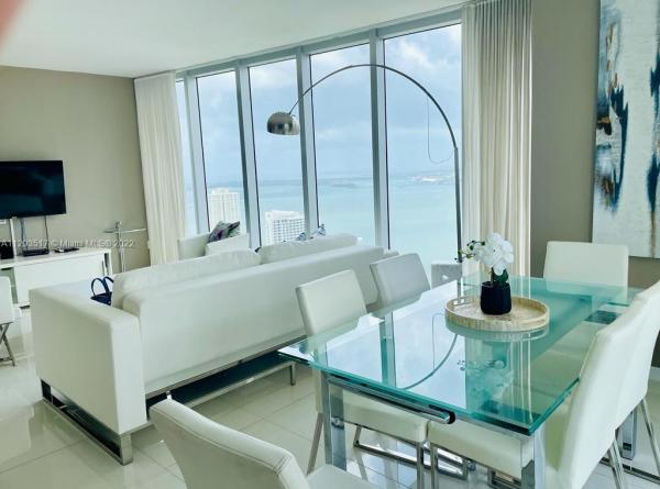 Icon Brickell Tower 3, 485 Brickell Ave #3808, Miami, Florida 33131, image 2