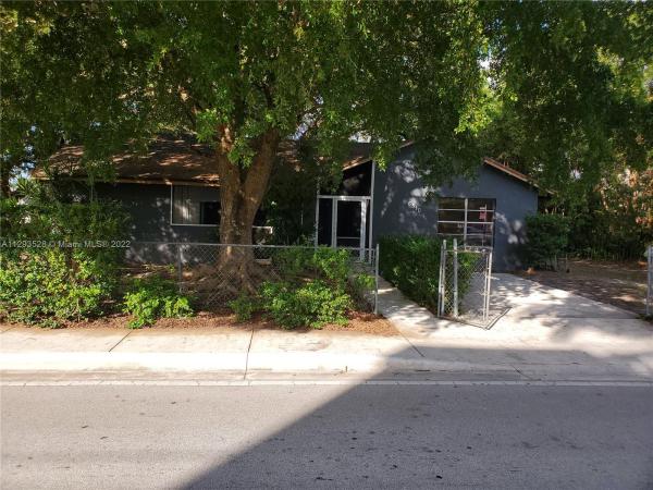 University Gardens, 6510 SW 59th Pl, South Miami, Florida 33143, image 1
