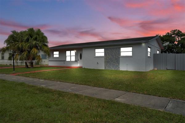 South Miami Heights Residential, 12115 SW 182nd Ter, South Miami Heights, Florida 33177, image 2