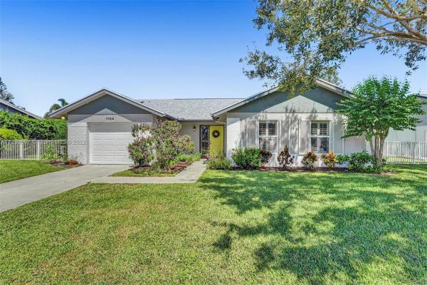 Sky Lake, 1104 NW 11th St, Boynton Beach, Florida 33426, image 1