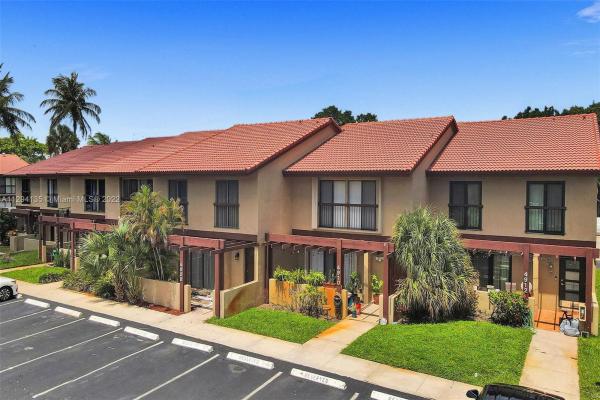 Classic Townhouses West, 4908 Sheridan St #5, Hollywood, Florida 33021, image 1