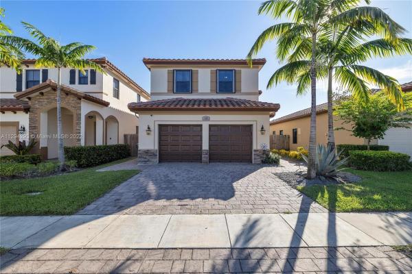Barbados At Oasis, 125 NE 25th Ter, Homestead, Florida 33033, image 2