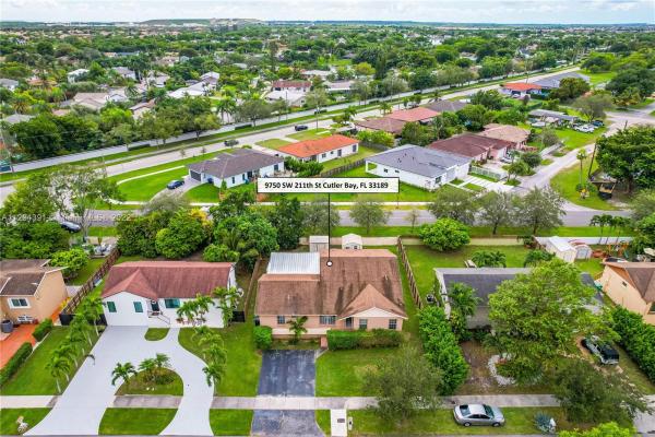 Aurora Park, 9750 SW 211th St, Cutler Bay, Florida 33189, image 1