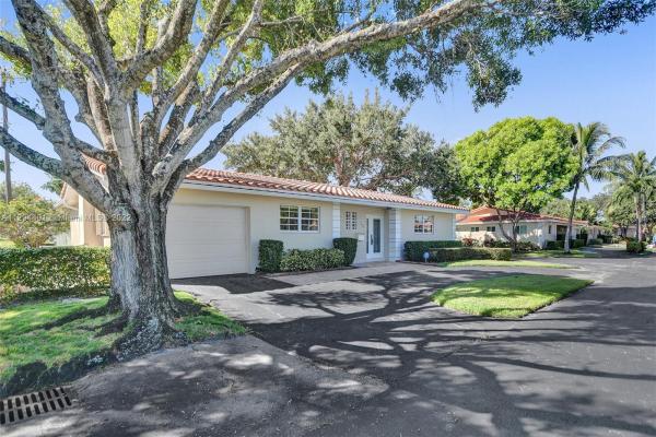 Hawthorne Village, 7124 E Tropical Way, Plantation, Florida 33317, image 1
