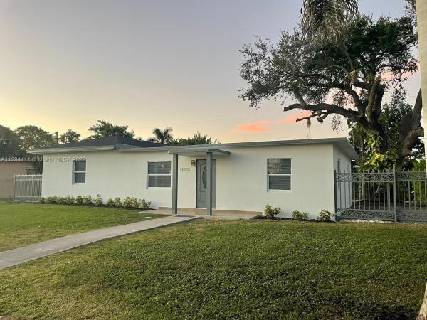 Leisure City, 14855 Grant Ln #, Country Walk, Florida 33033, image 1