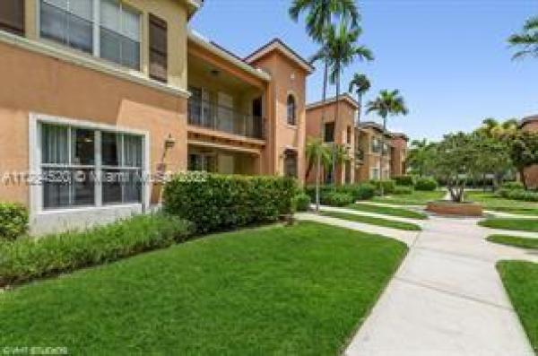 Rosemont, 3549 Forest Hill Blvd #19, Palm Springs, Florida 33406, image 1
