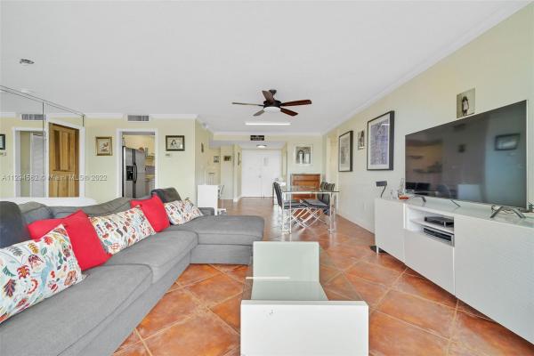 The Vintage, 1080 94th St #512, Bay Harbor Islands, Florida 33154, image 1