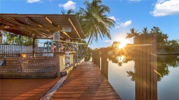 Look Homesites, 2647 Thomas St, Hollywood, Florida 33020, image 2