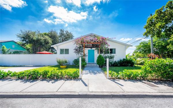 Pinemount, 444 NW 77th St, Miami, Florida 33150, image 1