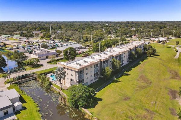 Baffy Woods, 5100 SW 90th Ave #302, Cooper City, Florida 33328, image 1