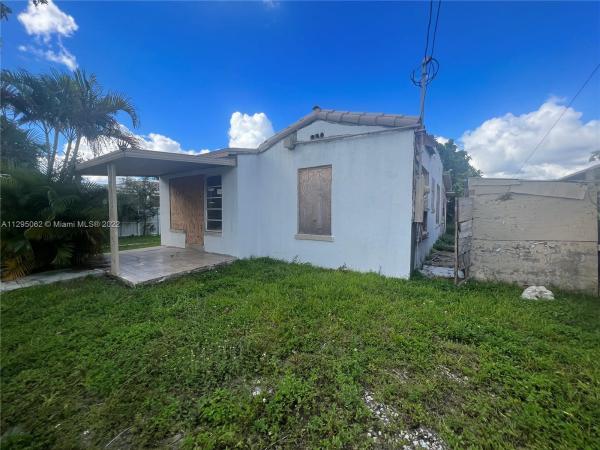 Kensington, 3075 NW 17th St, Miami, Florida 33125, image 1