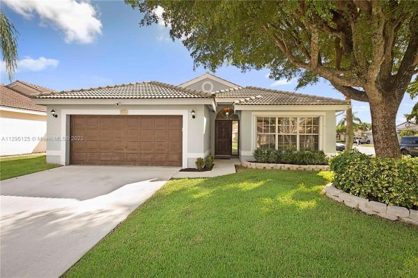 Bristol Bay At Lake Charleston, 7676 Bristol Bay Ln, Lake Worth Beach, Florida 33467, image 1