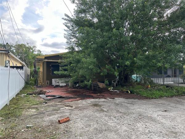 Earlington Heights, 2148 NW 48th St, Brownsville, Florida 33142, image 1