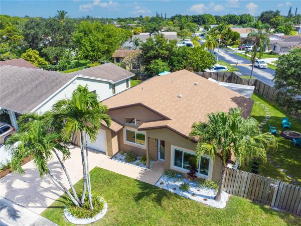 Oakwood At Springtree, 4930 NW 96th Ter, Sunrise, Florida 33351, image 1