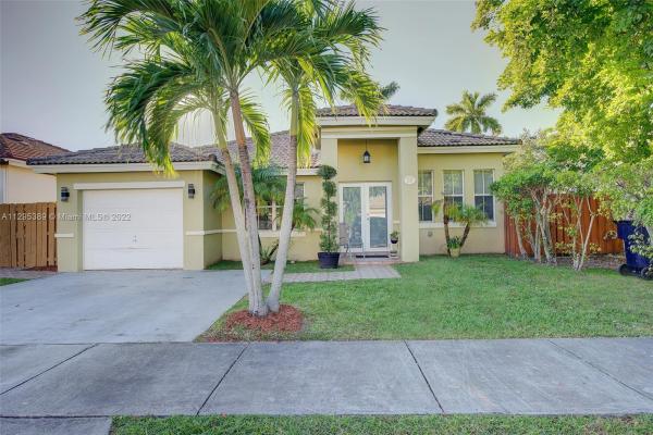 Poinciana At Sunset Lakes, 8202 SW 163rd Pl, Kendall, Florida 33193, image 1