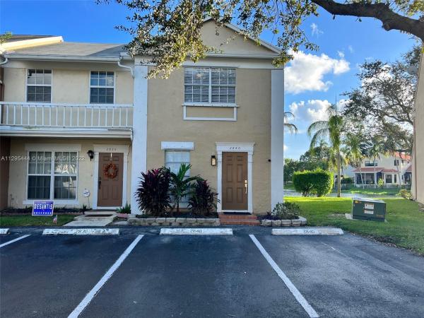 Crown Colony, 2840 S Edgehill Ln #2840, Cooper City, Florida 33026, image 1