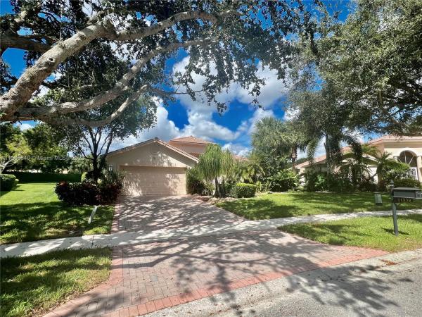 Valencia Isles, 11372 Ohanu Cir, Boynton Beach, Florida 33437, image 2