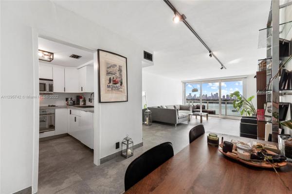 Mirador South 1000, 1000 West Ave #716, Miami Beach, Florida 33139, image 2