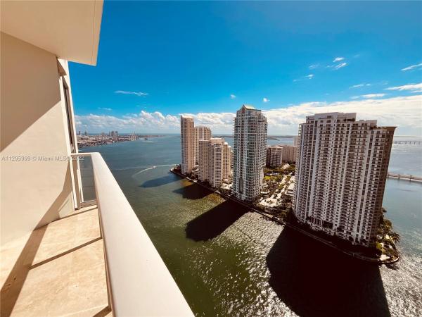 Met 1, 300 S Biscayne Blvd #T-3206, Miami, Florida 33131, image 2