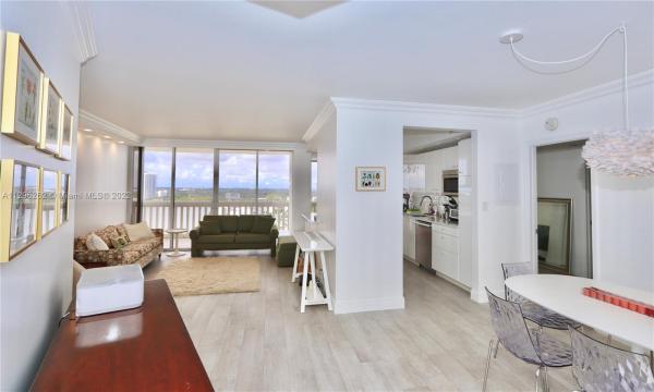 1000 Island Boulevard, 1000 W Island Blvd #1611, Aventura, Florida 33160, image 2