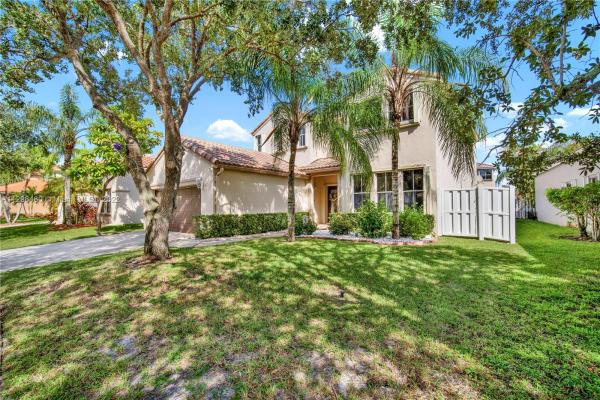 Carrington Lake, 522 Carrington Ln, Weston, Florida 33326, image 1