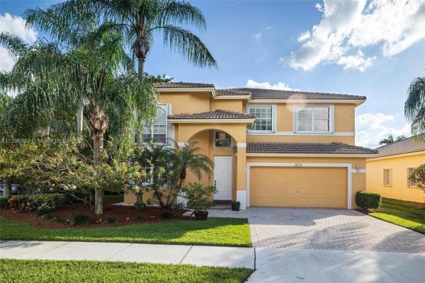 Sapphire Isle, 16710 Sapphire Ct, Weston, Florida 33331, image 1
