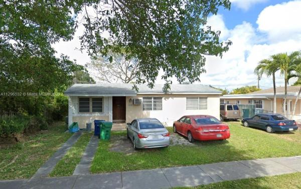 Calvert Manors, 6021 SW 19th St, Coral Terrace, Florida 33155, image 1