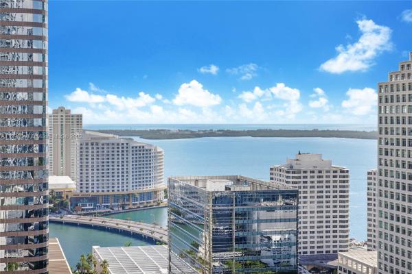 Reach Brickell City Centre, 68 SE 6th St #2201, Miami, Florida 33131, image 2
