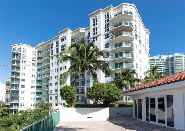 Turnberry Village North Tower, 20000 E Country Club Dr #408, Aventura, Florida 33180, image 1