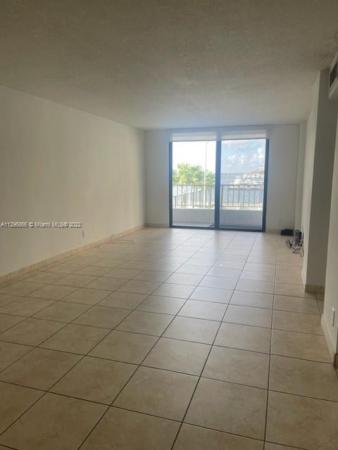 Brickell Harbour, 200 SE 15th Rd #3B, Miami, Florida 33129, image 2