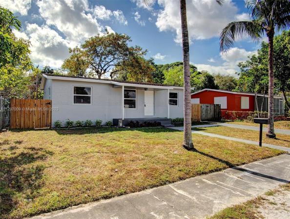 Linwood Gardens, 6404 Custer St, Hollywood, Florida 33024, image 1