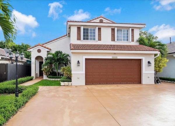 Lago Mar South, 15834 SW 85th Ln, Kendall, Florida 33193, image 1