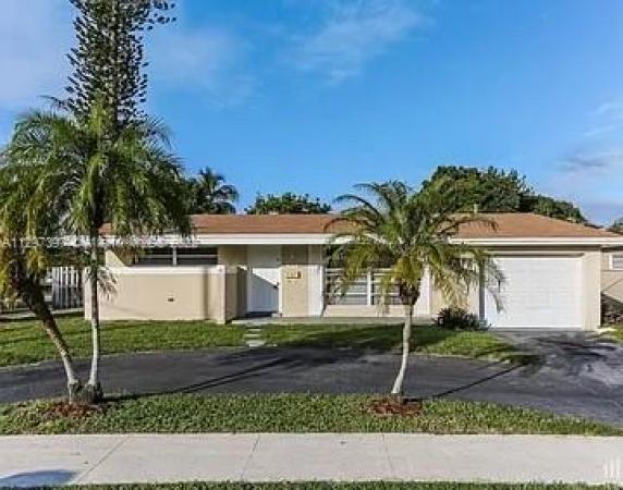 Sunrise Golf Village, 2101 NW 73rd Ave, Sunrise, Florida 33313, image 2