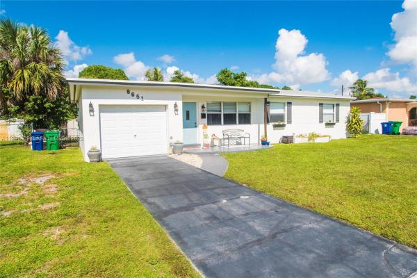 Welwyn Park, 6651 SW 25th St, Miramar, Florida 33023, image 2