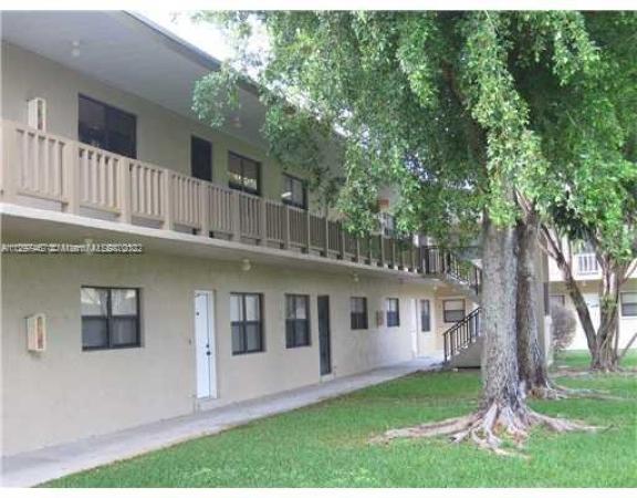 Cutler Creek Village, 10350 SW 220th St #233, Cutler Bay, Florida 33190, image 1