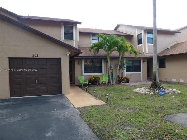 Westwind Commons, 202 Lakeside Cir #202, Sunrise, Florida 33326, image 1