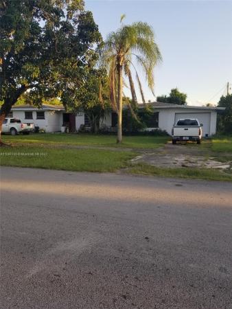 1436 NE 9th Ct, Homestead, Florida 33033, image 2