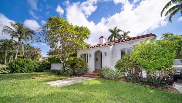 Washington Place, 890 NE 72nd St, Miami, Florida 33138, image 1