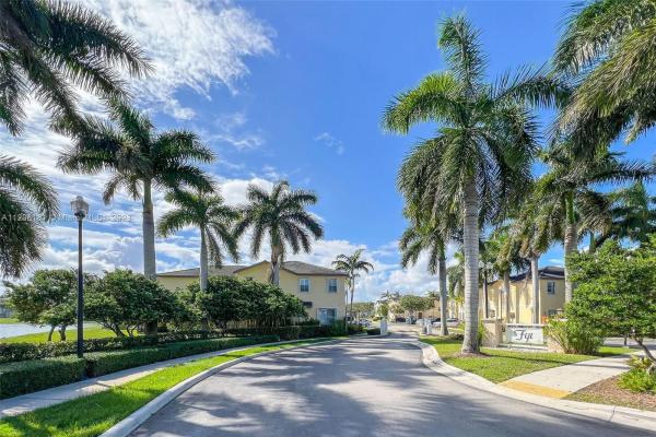 Fiji, 230 SE 29th Ave #21, Homestead, Florida 33033, image 1