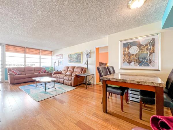 Winston Towers 100, 250 174th St #1008, Sunny Isles Beach, Florida 33160, image 2