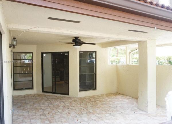 Kenland Bend South, The Crossings, Florida 33186, image 1