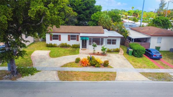 Irons Manor, 13480 NE 12th Ave, North Miami, Florida 33161, image 1