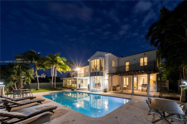 Beach View, 6465 Pinetree Drive Cir, Miami Beach, Florida 33141, image 1