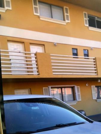 Royal Palm, 180 Royal Palm Rd #219, Hialeah Gardens, Florida 33016, image 1