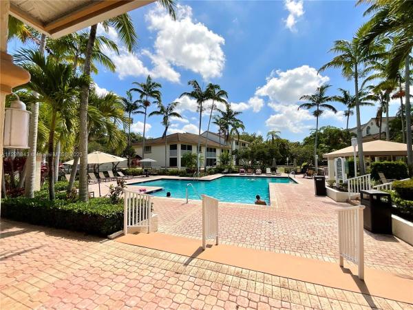 The Sterling Villages Of Palm Beach Lakes, 2206 Glenmoor Dr #2206, West Palm Beach, Florida 33409, image 1
