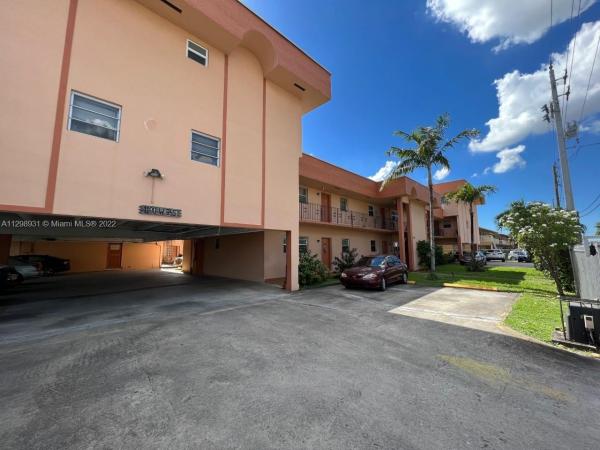 Bemar Patio, 1100 W 35th St #34, Hialeah, Florida 33012, image 1