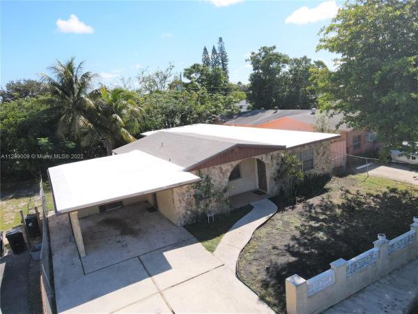 Lauderdale Manor Homesites, 1816 NW 25th Ter, Fort Lauderdale, Florida 33311, image 1