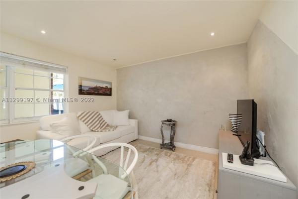Beach Manor, 345 Michigan Ave #32, Miami Beach, Florida 33139, image 1