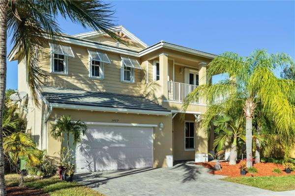 Antigua At Oasis, 3489 NE 2nd St, Homestead, Florida 33033, image 1