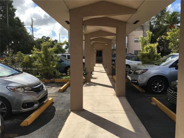 El Cid, 3640 NW 9th St #310, Miami, Florida 33125, image 2